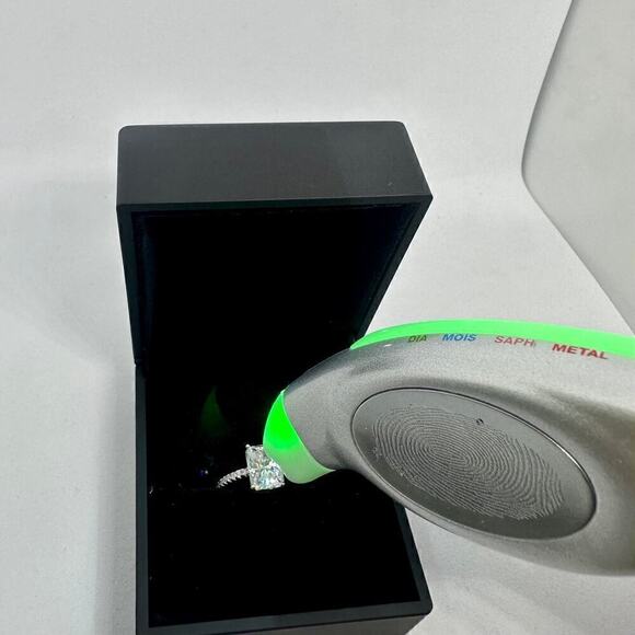 Moissanite Diamond Engagement Ring Radiant Cut 3 Ct 925 18K Gold Finish GRA - Picture 3 of 9